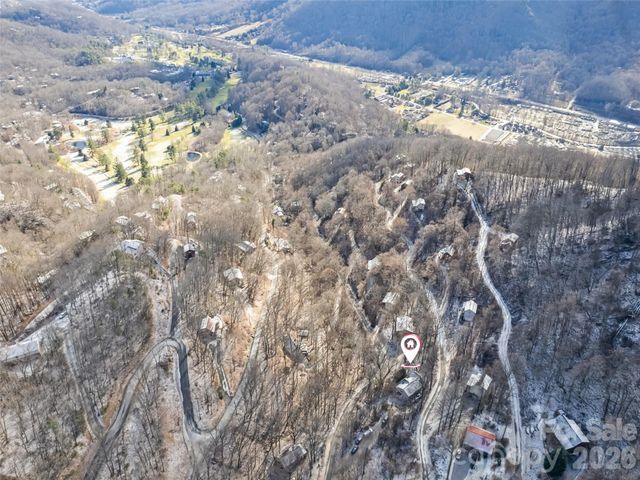 650 Creekside Drive, Maggie Valley, NC 28751