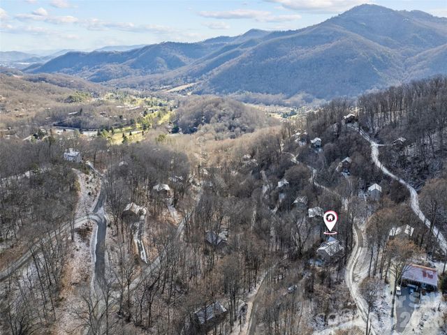 650 Creekside Drive, Maggie Valley, NC 28751