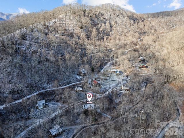 650 Creekside Drive, Maggie Valley, NC 28751