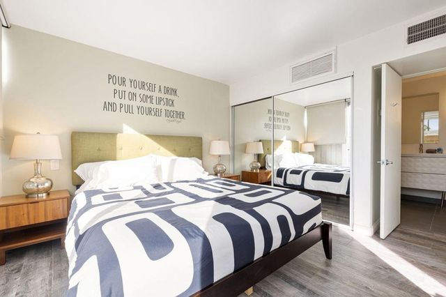 1111 E Palm Canyon Drive 122, Palm Springs, CA 92264