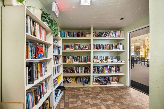 1111 E Palm Canyon Drive 122, Palm Springs, CA 92264