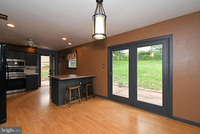 87 HELLBERG AVE, Chalfont, PA 18914