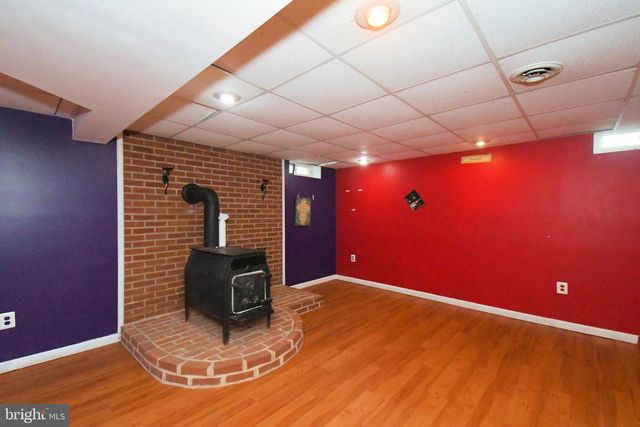 87 HELLBERG AVE, Chalfont, PA 18914