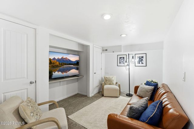 960 E Sagehill Drive, Millcreek, UT 84124