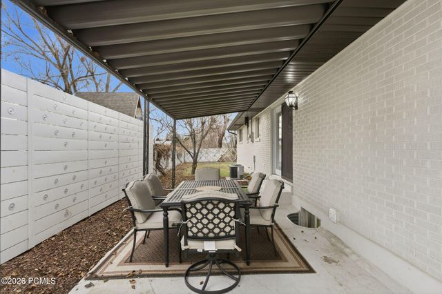 960 E Sagehill Drive, Millcreek, UT 84124