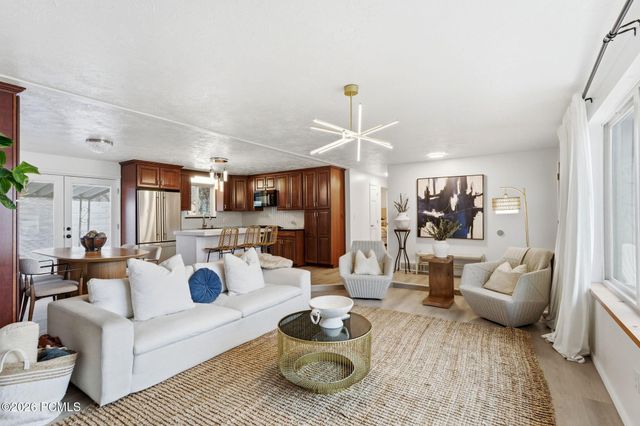 960 E Sagehill Drive, Millcreek, UT 84124