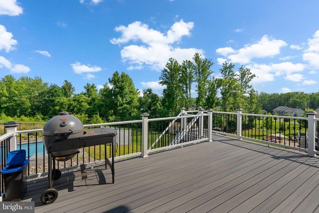 12610 CAROLINA MEADOW LN, Clinton, MD 20735