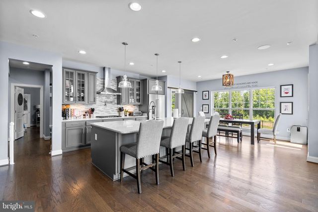 12610 CAROLINA MEADOW LN, Clinton, MD 20735