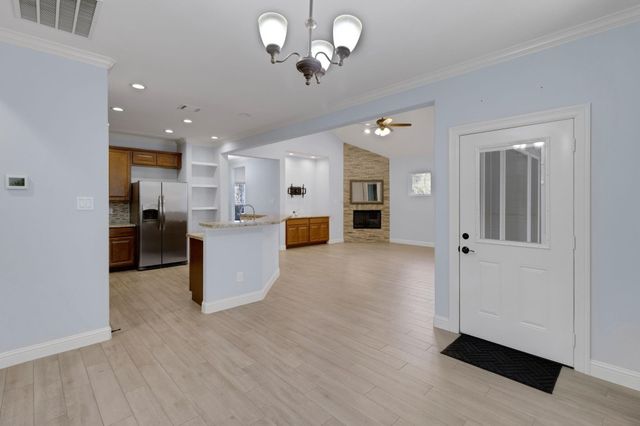 30 Beachwood Way, Coldspring, TX 77331