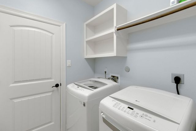 30 Beachwood Way, Coldspring, TX 77331