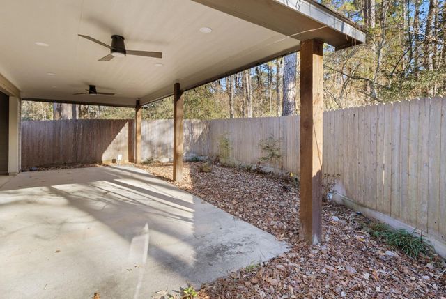 30 Beachwood Way, Coldspring, TX 77331