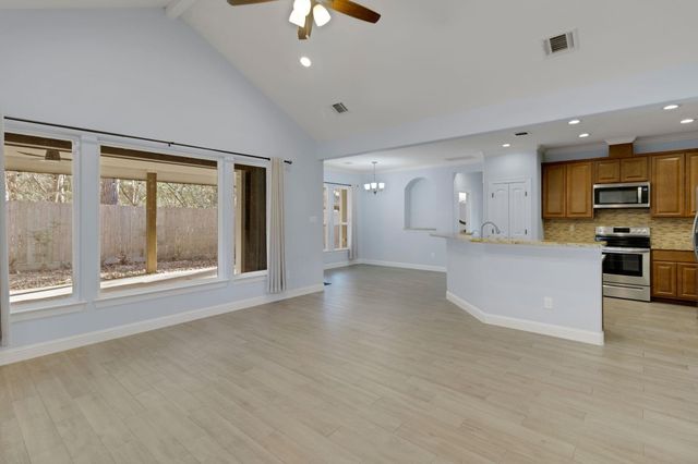 30 Beachwood Way, Coldspring, TX 77331