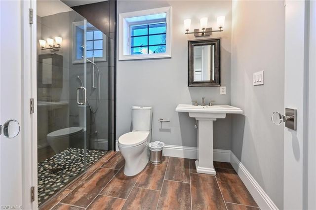 433 5th ST S, Naples, FL 34102