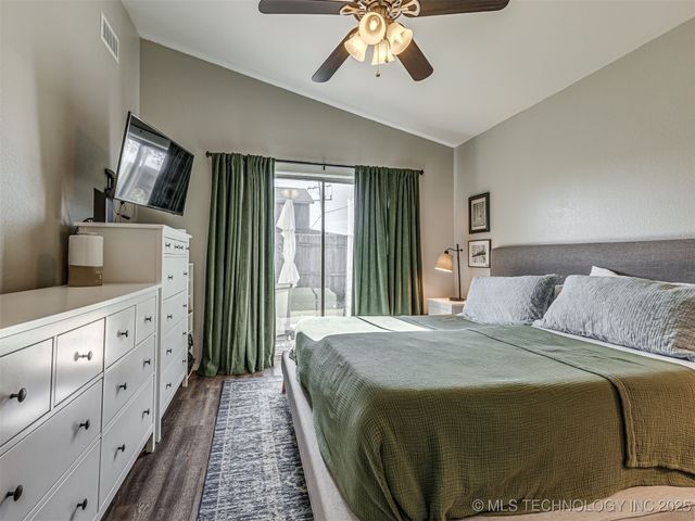 2705 W Laredo Street, Broken Arrow, OK 74012