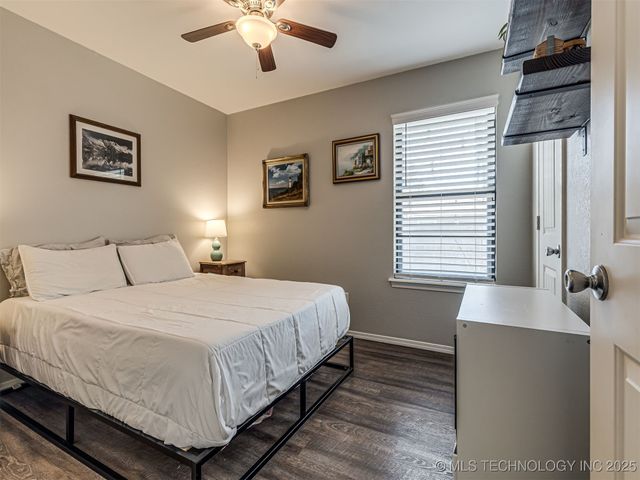 2705 W Laredo Street, Broken Arrow, OK 74012