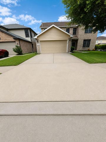 21218 Wickton Lane, Humble, TX 77338