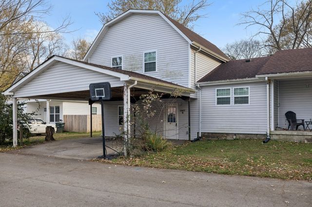 801 Poplar Ave, Springfield, TN 37172