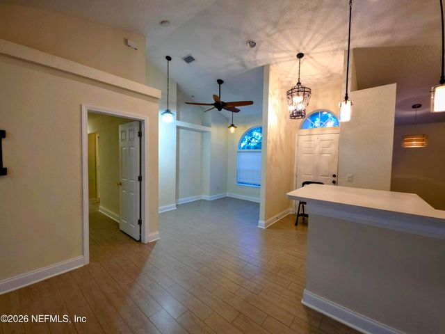 1264 WINDING BROOK Court, Middleburg, FL 32068