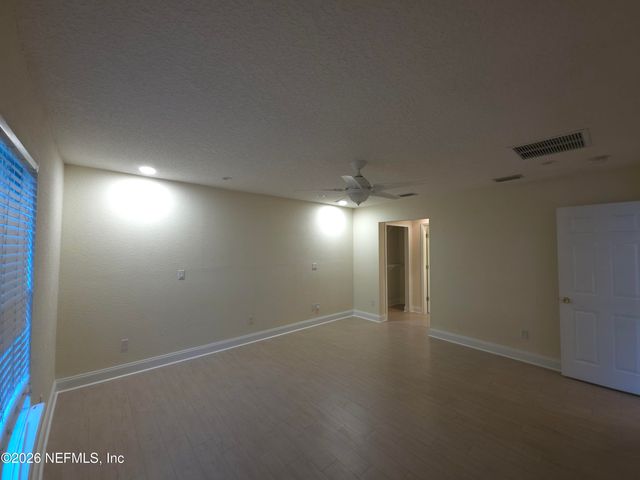 1264 WINDING BROOK Court, Middleburg, FL 32068