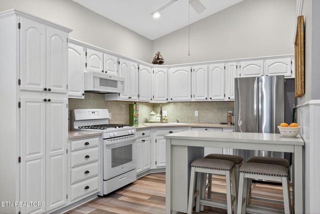 540 River Bend Drive, Crossville, TN 38555