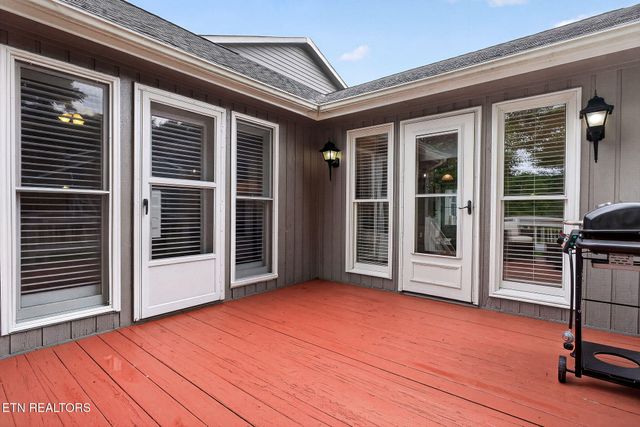 540 River Bend Drive, Crossville, TN 38555