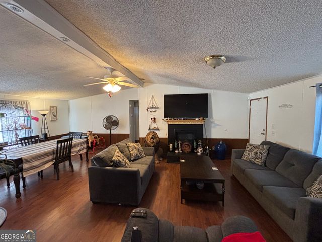 34 Kight Street, Homerville, GA 31634