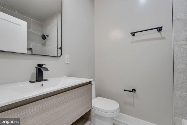 1703 W VIRGINIA AVE NE #2, Washington, DC 20002