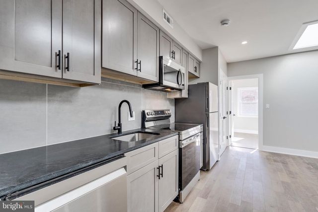 1703 W VIRGINIA AVE NE #2, Washington, DC 20002