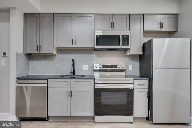 1703 W VIRGINIA AVE NE #2, Washington, DC 20002