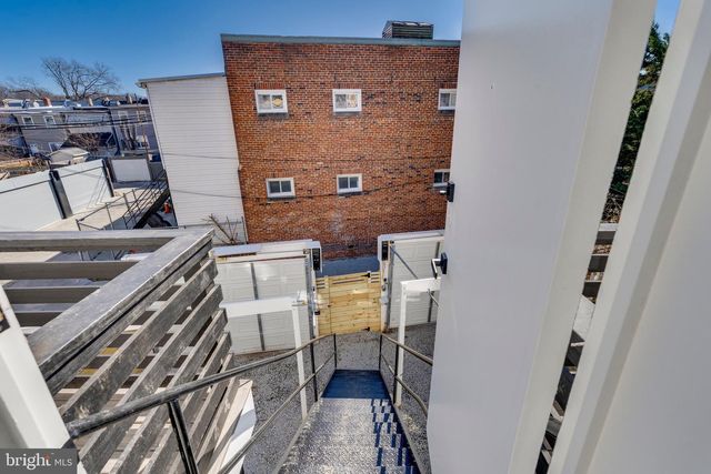 1703 W VIRGINIA AVE NE #2, Washington, DC 20002