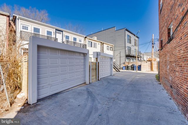 1703 W VIRGINIA AVE NE #2, Washington, DC 20002