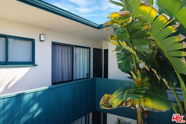 2041 Euclid Street 16, Santa Monica, CA 90405