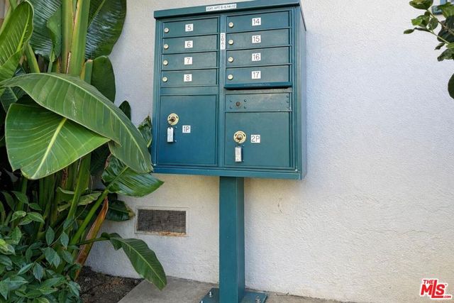 2041 Euclid Street 16, Santa Monica, CA 90405