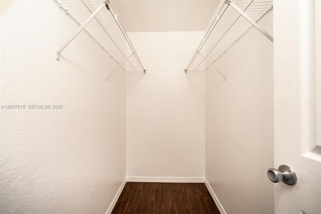 6051 SW 19th Pl, North Lauderdale, FL 33068