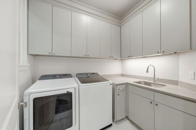 6011 Burgoyne Road A, Houston, TX 77057