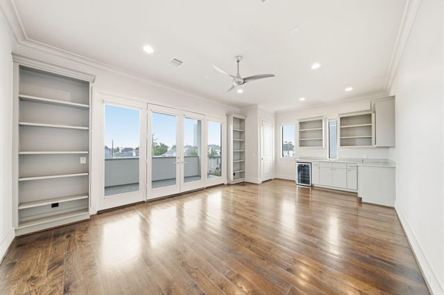 6011 Burgoyne Road A, Houston, TX 77057