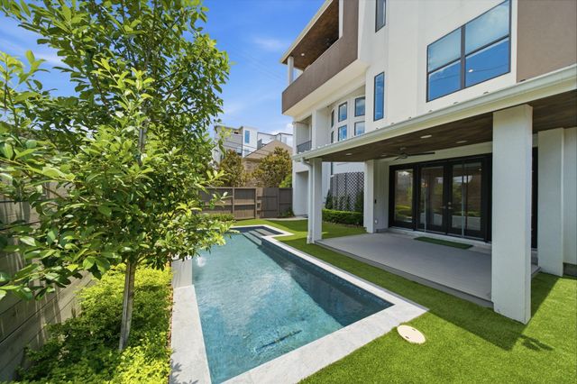 6011 Burgoyne Road A, Houston, TX 77057