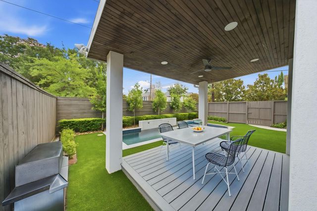 6011 Burgoyne Road A, Houston, TX 77057