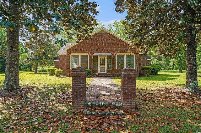 1895 Bucksville Dr., Conway, SC 29527