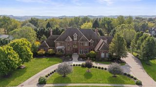 328 Cambridge Drive, Adams Twp, PA 16046