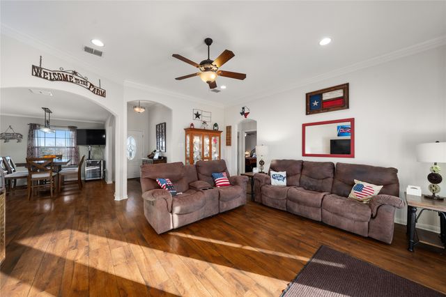 2122 Tower Drive, Moody, TX 76557