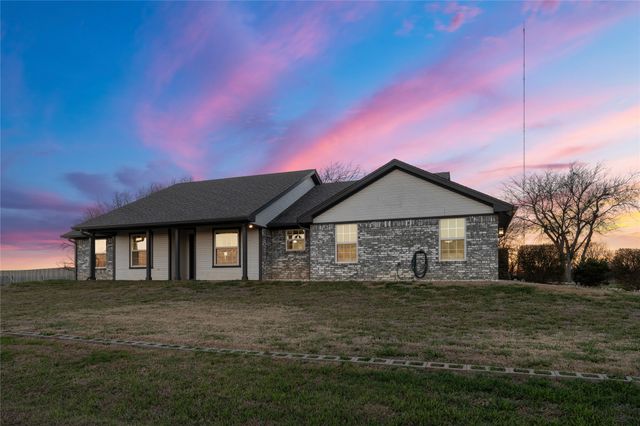 2122 Tower Drive, Moody, TX 76557