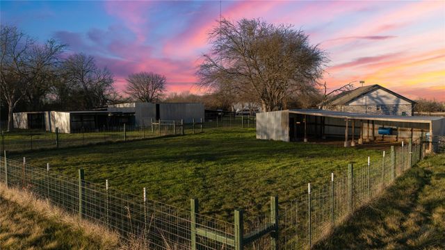 2122 Tower Drive, Moody, TX 76557