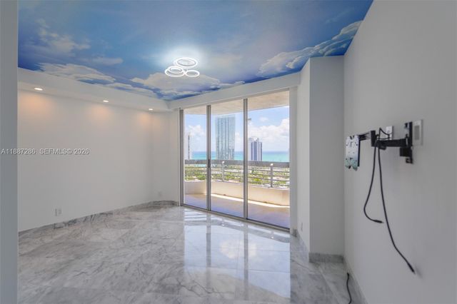 19195 Mystic Pointe Drive 2707, Aventura, FL 33180