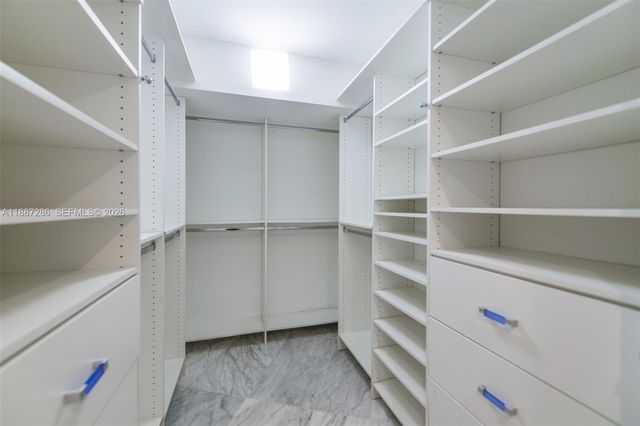 19195 Mystic Pointe Drive 2707, Aventura, FL 33180