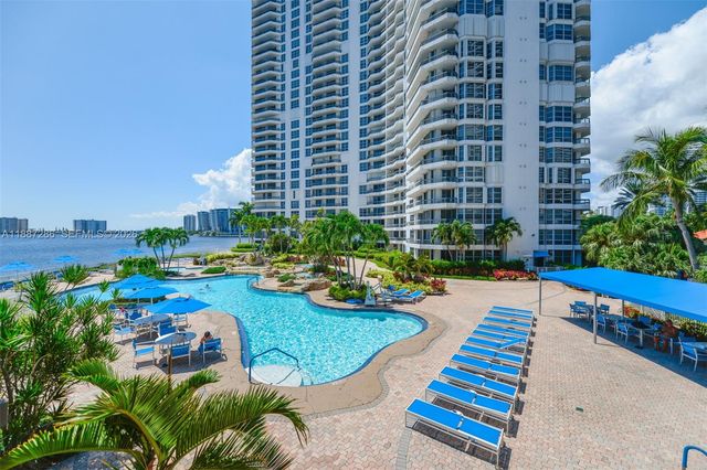19195 Mystic Pointe Drive 2707, Aventura, FL 33180