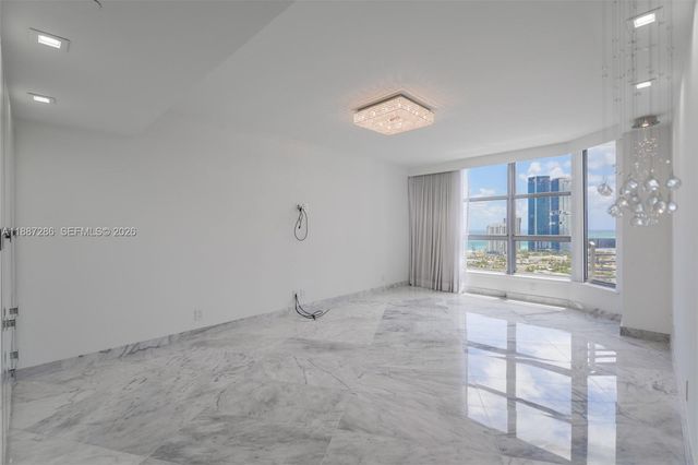 19195 Mystic Pointe Drive 2707, Aventura, FL 33180