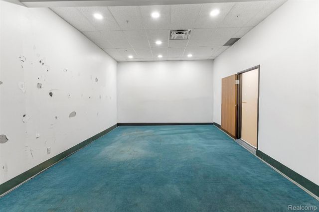 35425 W Michigan Avenue 3645, Wayne, MI 48184