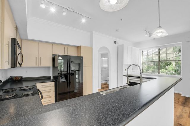 11203 Ranch Road 2222 RD 301, Austin, TX 78730