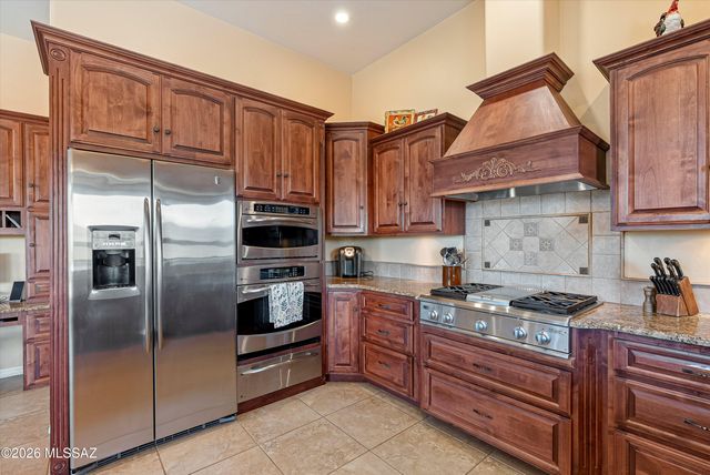11135 N Stargazer Drive, Oro Valley, AZ 85737